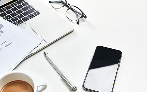 成人高考的本科和自考的本科哪個好？