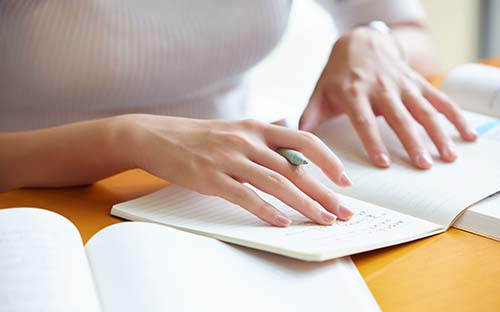 成人高考專(zhuān)升本語(yǔ)文考什么？