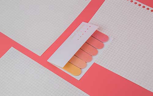 成人高考查詢成績?nèi)肟谑悄膫€？