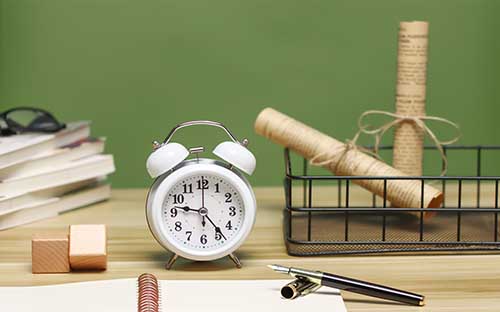 淄博成人高考報名費多少？考什么科目？