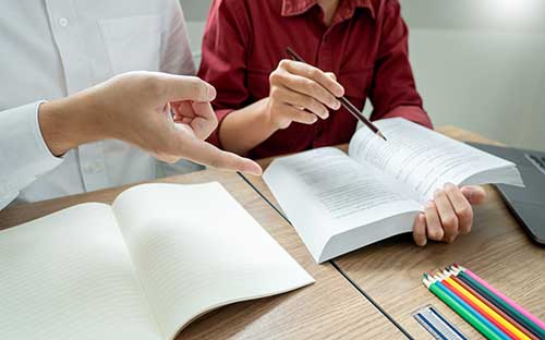 成人高考專升本的學(xué)歷要求有哪些？