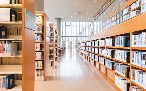 成人高考報的計算機專業(yè)要考啥？