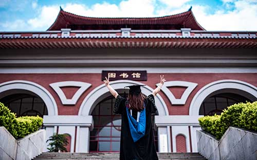 2024年成人高考有哪些專業(yè)值得報(bào)考？