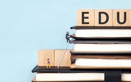 成人高考中學畢業(yè)可以參加嗎？學費要怎么交？