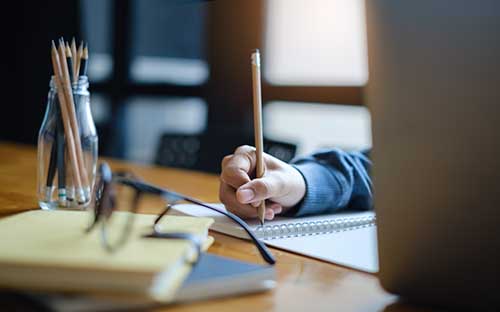 成考中醫(yī)有哪些參考書目？有哪些課程？
