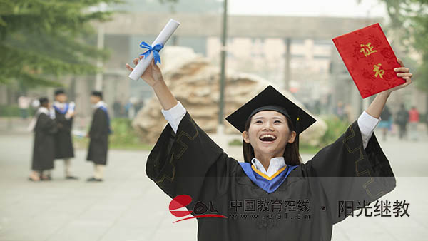 深圳成人高考怎么報名？都考什么？