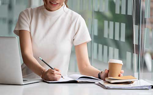 重慶成人高考報名人數(shù)有限制嗎？怎么選專業(yè)？