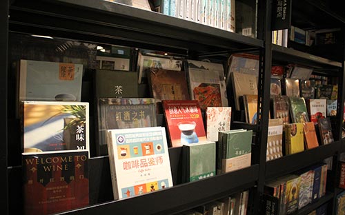 去意大利留學插畫好嗎