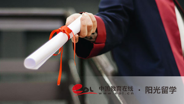 中國傳媒大學(xué)一加四國際本科費用一年多少錢 中國傳媒大學(xué)一加四國際本科費用一年多少錢