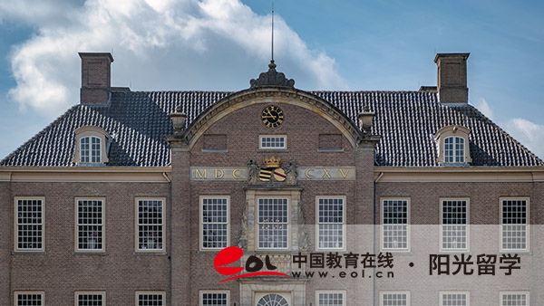 馬來西亞雕塑專業(yè)本科留學(xué)有哪些費用