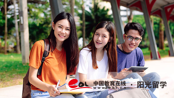 美國戲劇與表演專業(yè)研究生留學(xué)費(fèi)用多少錢 美國戲劇與表演專業(yè)研究生留學(xué)費(fèi)用多少錢