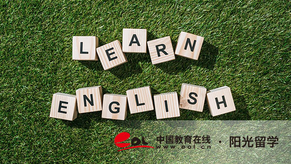 加拿大紡織品設(shè)計專業(yè)本科留學(xué)費用多少錢 加拿大紡織品設(shè)計專業(yè)本科留學(xué)費用多少錢