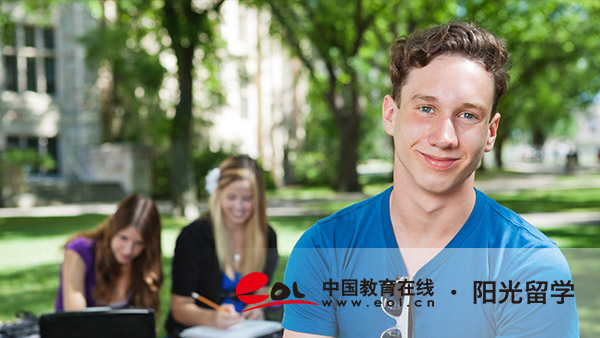 加拿大工業(yè)設(shè)計(jì)專業(yè)研究生留學(xué)費(fèi)用是多少錢 加拿大工業(yè)設(shè)計(jì)專業(yè)研究生留學(xué)費(fèi)用是多少錢