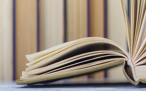 河南?？h自考在哪里報(bào)名？費(fèi)用大約多少錢？