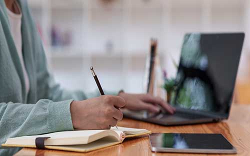 自考報名的程序是怎樣的？需要報學(xué)校嗎？