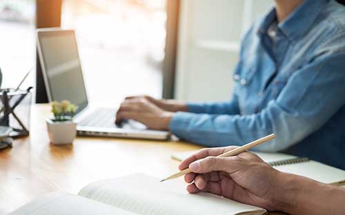 河南自考報(bào)名官網(wǎng)入口在哪里？有哪些報(bào)名流程？