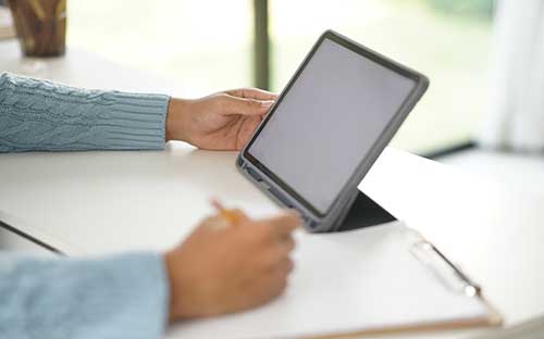 報(bào)名自考怎么選專業(yè)？畢業(yè)后可以考研嗎？