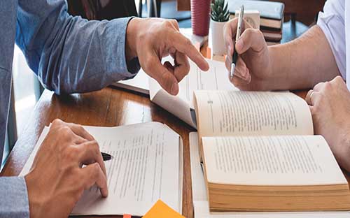 江蘇南京自考商務(wù)英語(yǔ)怎么報(bào)名考試？有哪些就業(yè)方向？