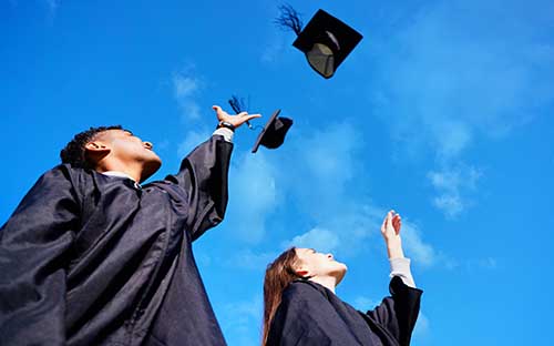 自考報名助學(xué)點有什么好處？費用是多少？